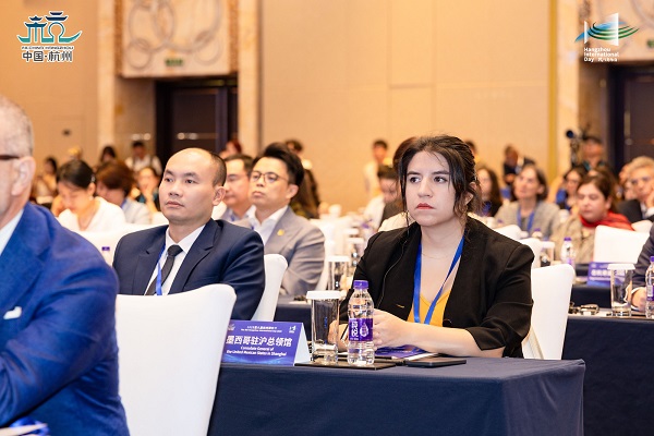 1757071393816065268.jpg 国际日5.jpg